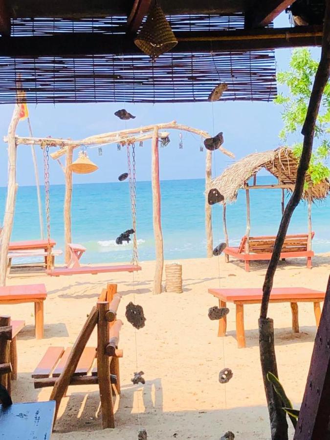 Nilaveli Sheen Coast Trincomalee Exterior foto