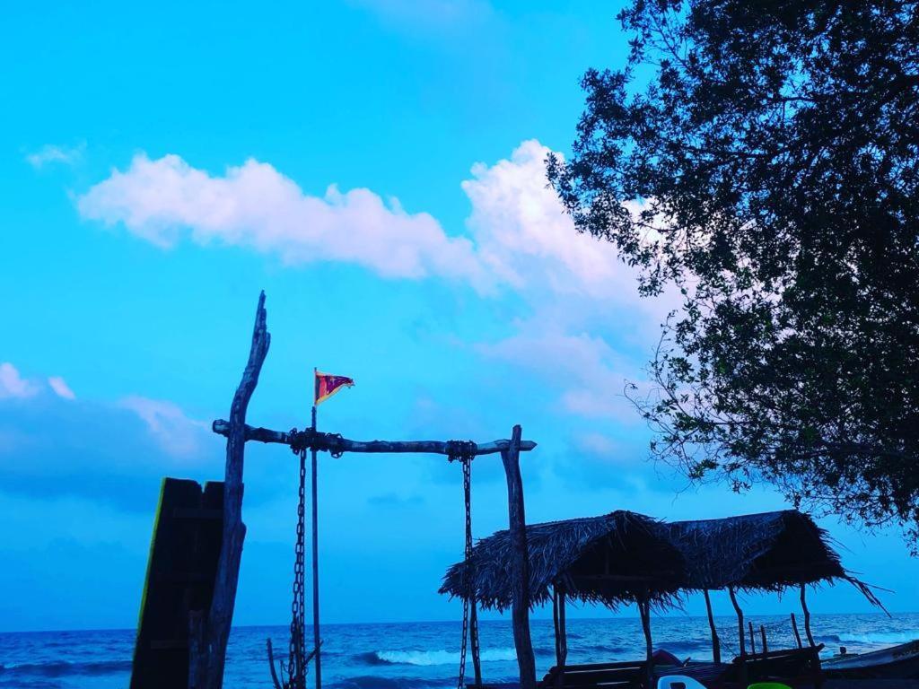 Nilaveli Sheen Coast Trincomalee Exterior foto