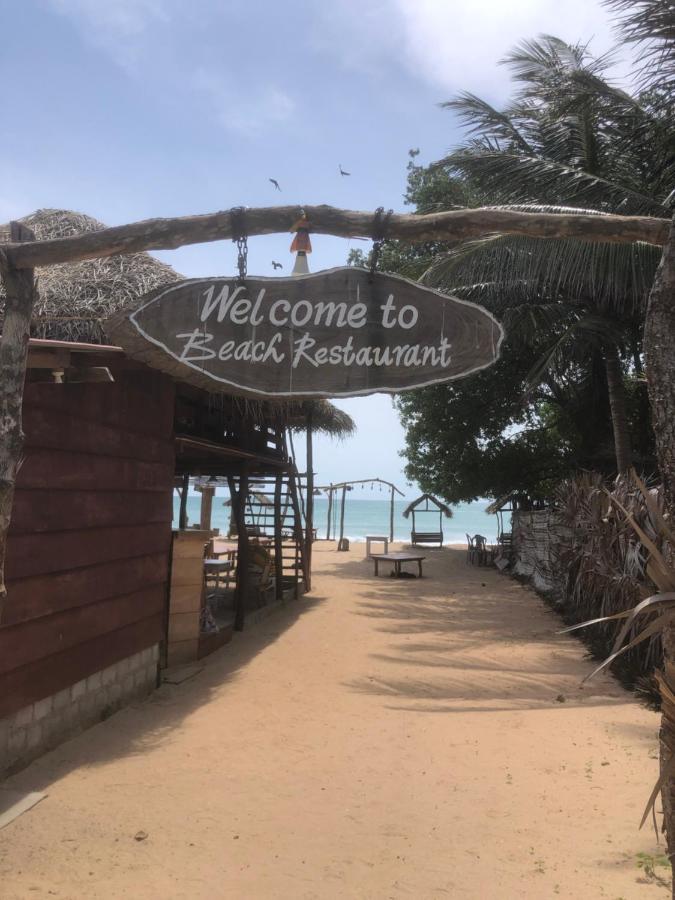 Nilaveli Sheen Coast Trincomalee Exterior foto
